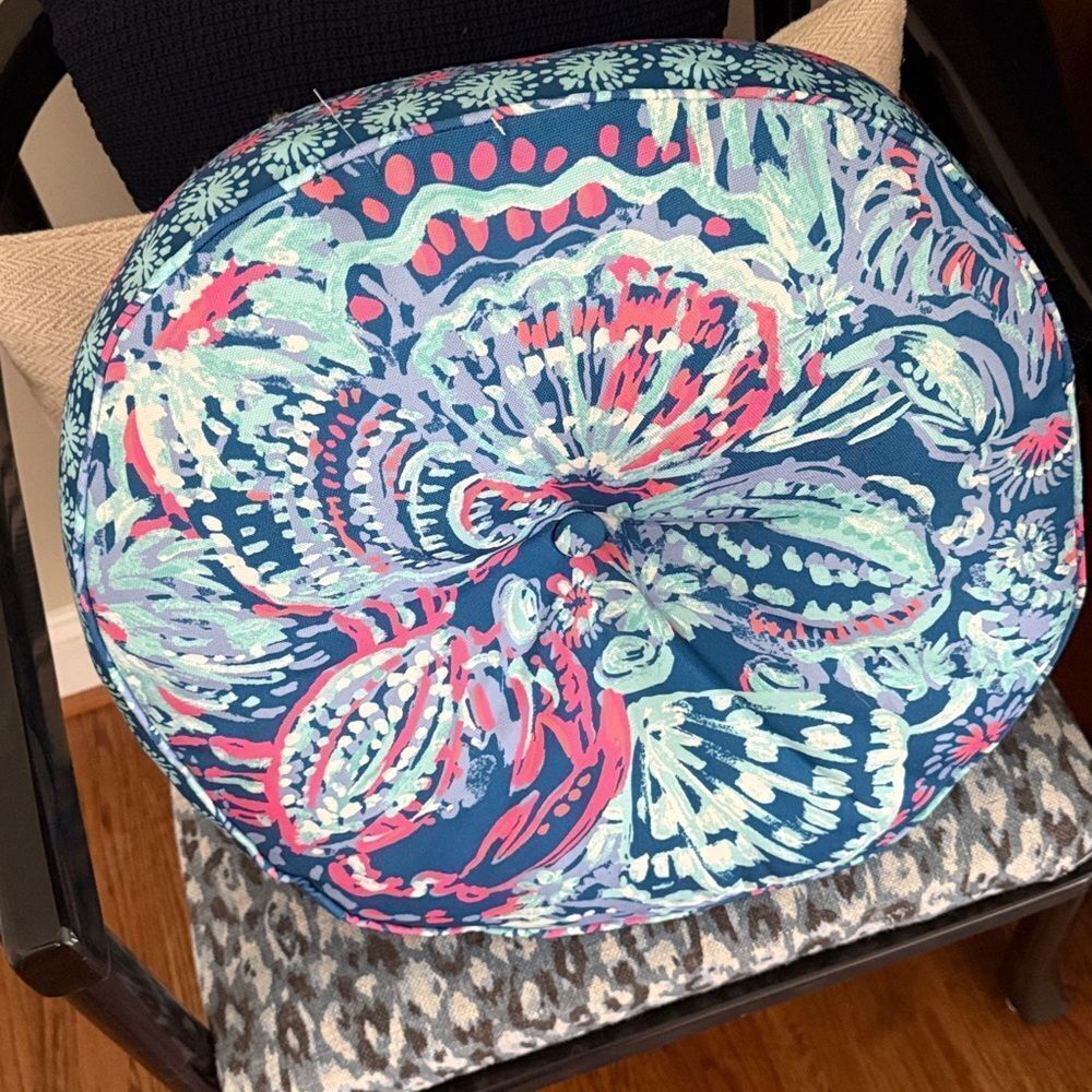 Lilly Pulitzer Blue and Pink Floral Pillow
18 inches in diameter